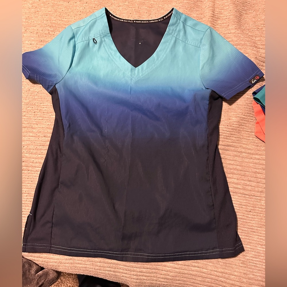Koi Lite Scrub Top